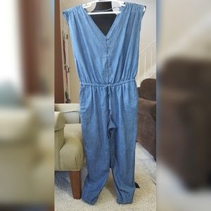 Chambray sleeveless jumpsuit